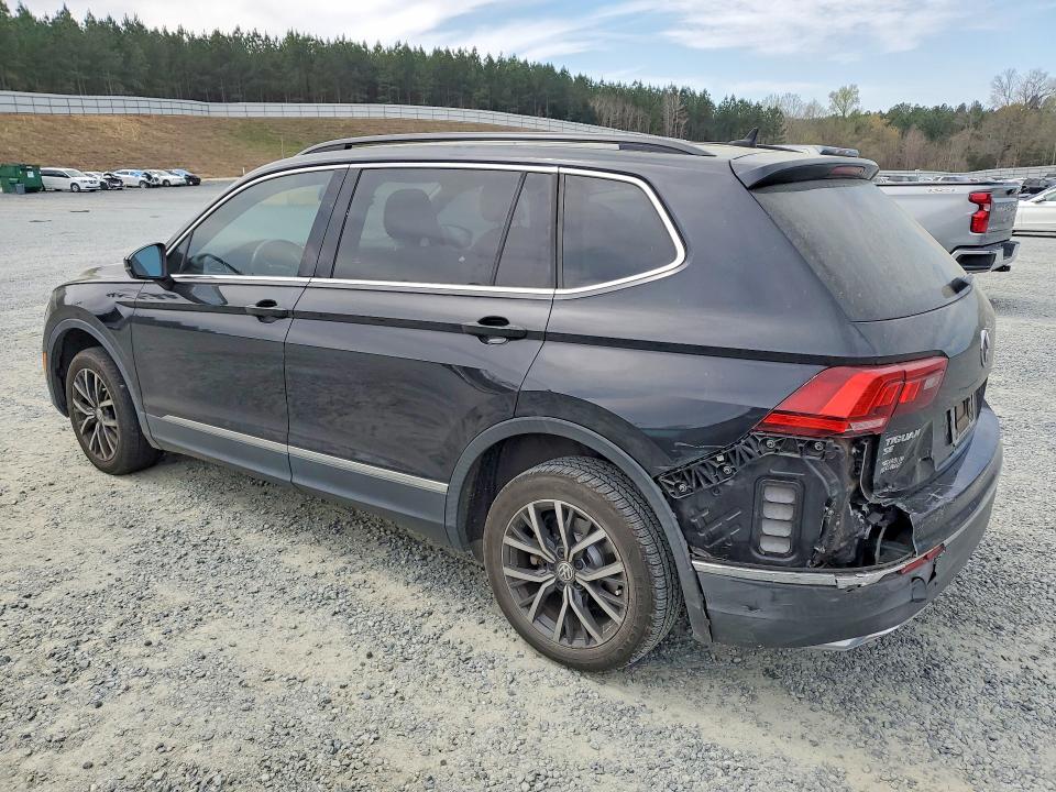 Продажа на аукционе авто 2018 Volkswagen Tiguan, vin: 3VV3B7AX5JM220357, номер лота: 45669996