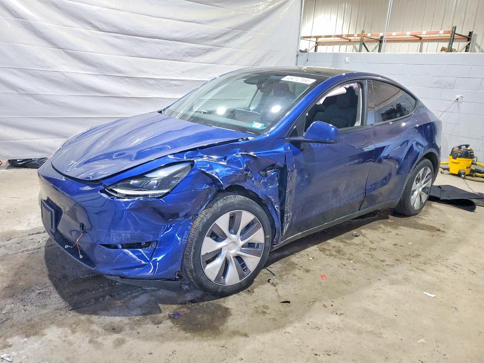 Продаж на аукціоні авто 2023 Tesla Model Y, vin: 7SAYGDEE6PA180641, номер лоту: 46012166
