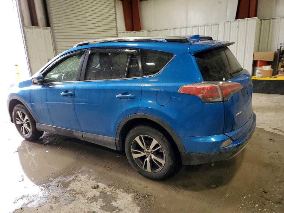 Продажа на аукционе авто 2017 Toyota Rav4, vin: JTMRFREV3HJ712765, номер лота: 79484115