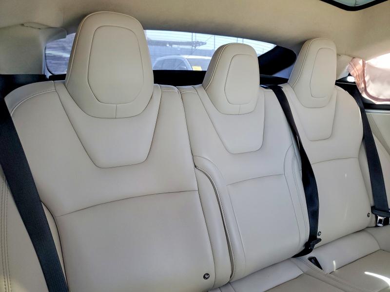 Продаж на аукціоні авто 2017 Tesla Model S, vin: 5YJSA1E19HF232915, номер лоту: 45847306
