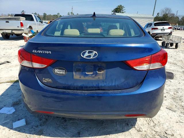 Продажа на аукционе авто 2013 Hyundai Elantra, vin: KMHDH4AE5DU777635, номер лота: 79929705