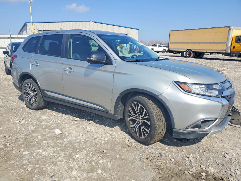 Aukcja sprzedaży 2018 Mitsubishi Outlander, vin: JA4AD3A38JJ004984, numer aukcji: 41948356