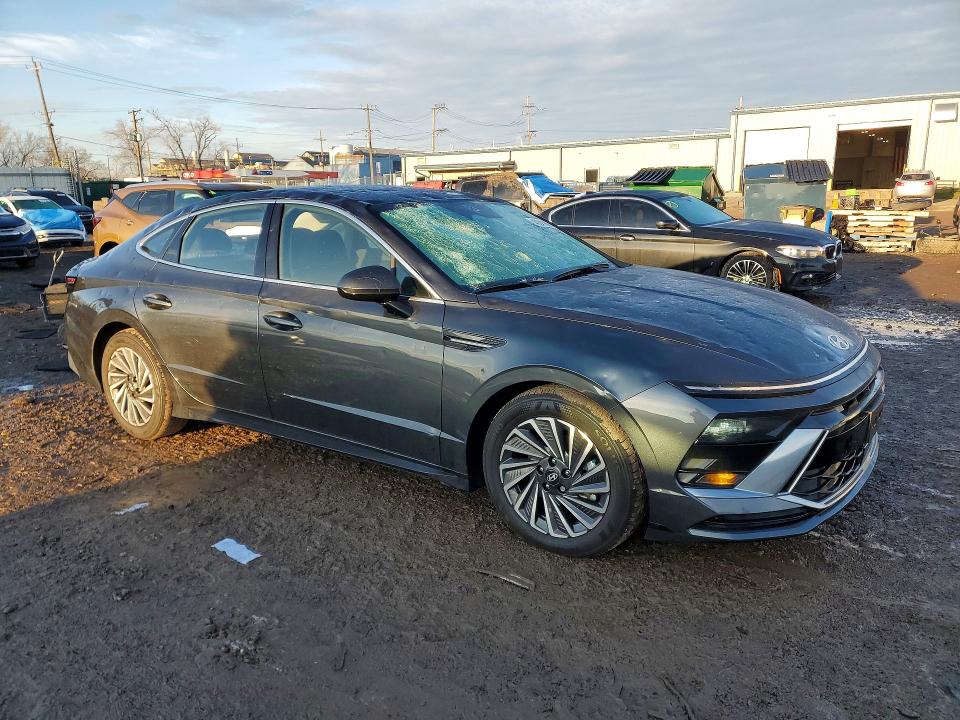 2025 Hyundai Sonata Hybrid მანქანა იყიდება აუქციონზე, vin: KMHL34JJ9SA124764, აუქციონის ნომერი: 46341806