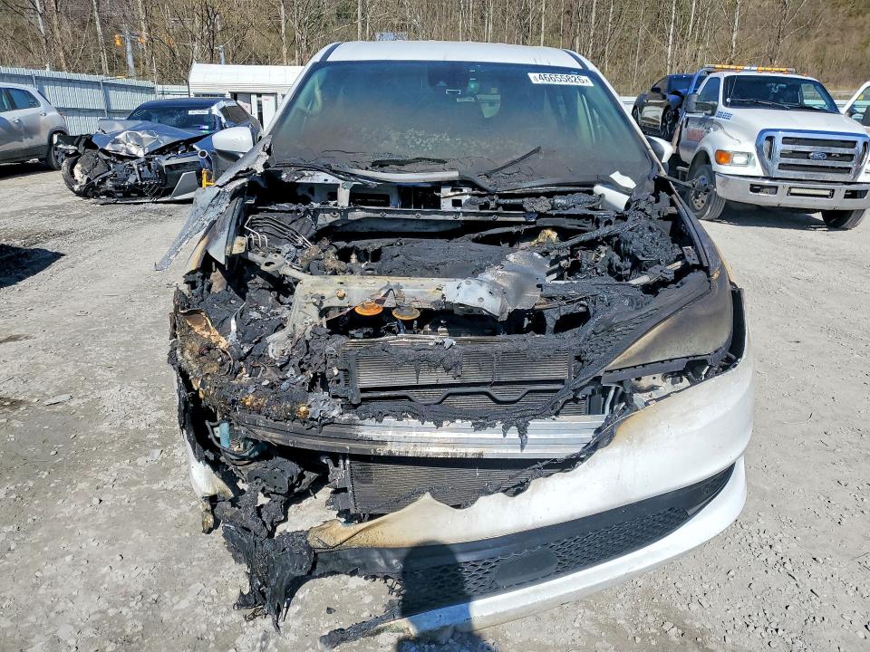 46655826 :رقم المزاد ، 2C4RC1CG4PR525835 vin ، 2023 Chrysler Voyager مزاد بيع