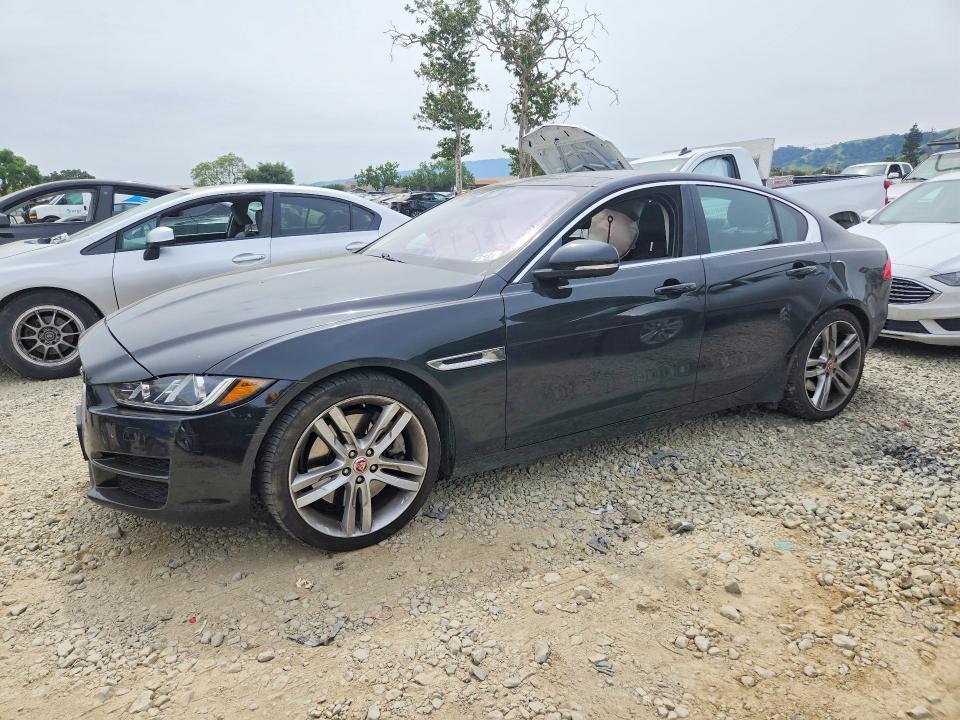 47872216 :رقم المزاد ، SAJAE4BV7HA962955 vin ، 2017 Jaguar Xe مزاد بيع