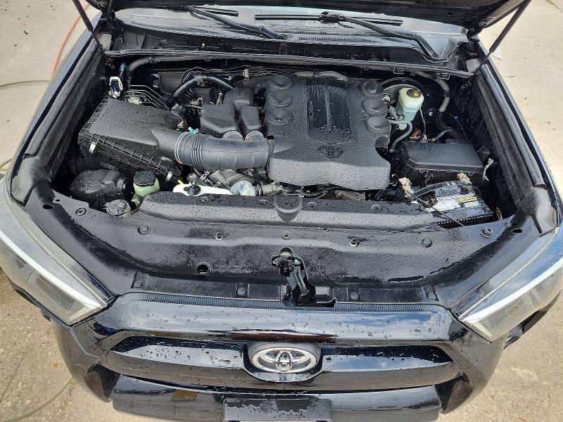 79920725 :رقم المزاد ، JTEZU5JR1H5150912 vin ، 2017 Toyota 4runner مزاد بيع