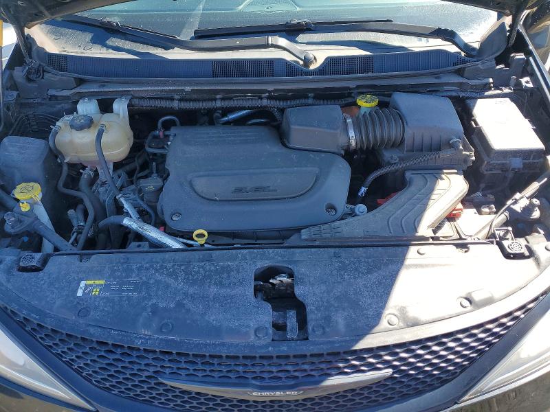 45856016 :رقم المزاد ، 2C4RC1BGXKR605053 vin ، 2019 Chrysler Pacifica مزاد بيع
