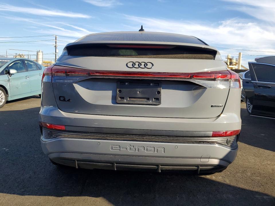 2025 Audi Q4 E-tron მანქანა იყიდება აუქციონზე, vin: WA13UBFZ5SP044390, აუქციონის ნომერი: 79754925