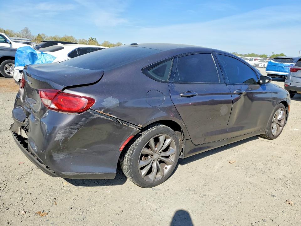 2015 Chrysler 200 მანქანა იყიდება აუქციონზე, vin: 1C3CCCBB2FN621969, აუქციონის ნომერი: 46016476