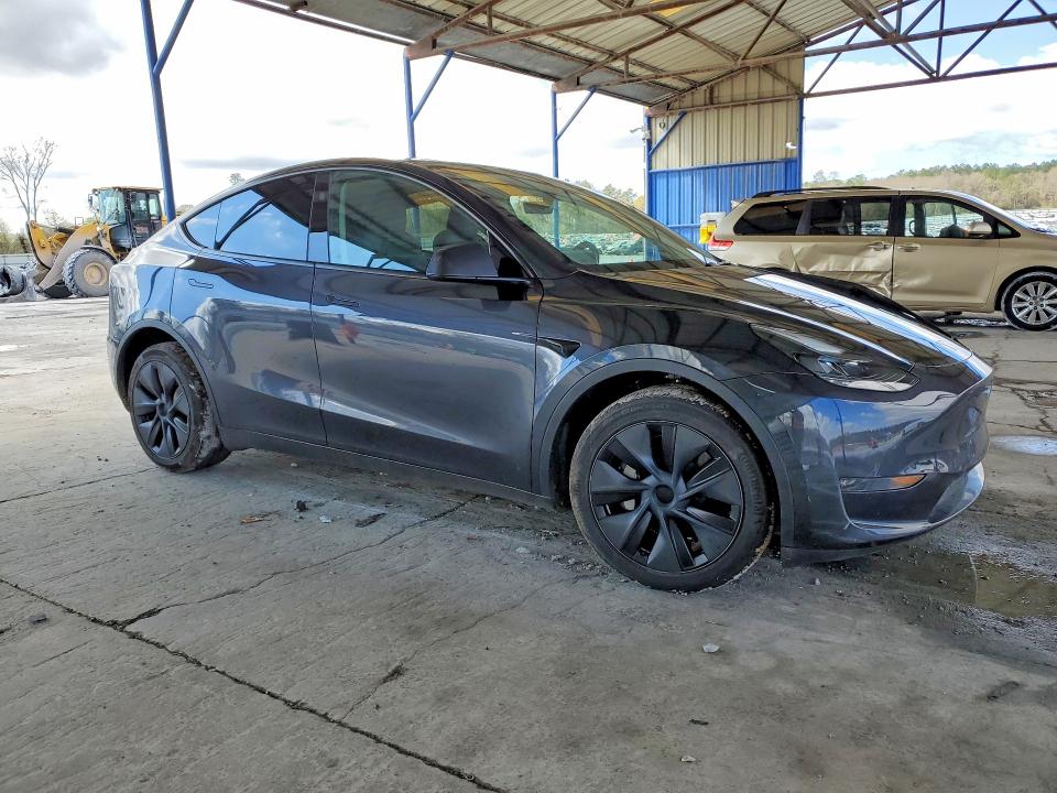 Продажа на аукционе авто 2024 Tesla Model Y, vin: 7SAYGDEE9RA324282, номер лота: 45869906