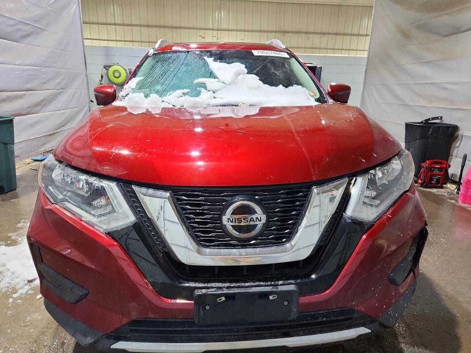 2018 Nissan Rogue მანქანა იყიდება აუქციონზე, vin: 5N1AT2MV3JC800896, აუქციონის ნომერი: 79667405