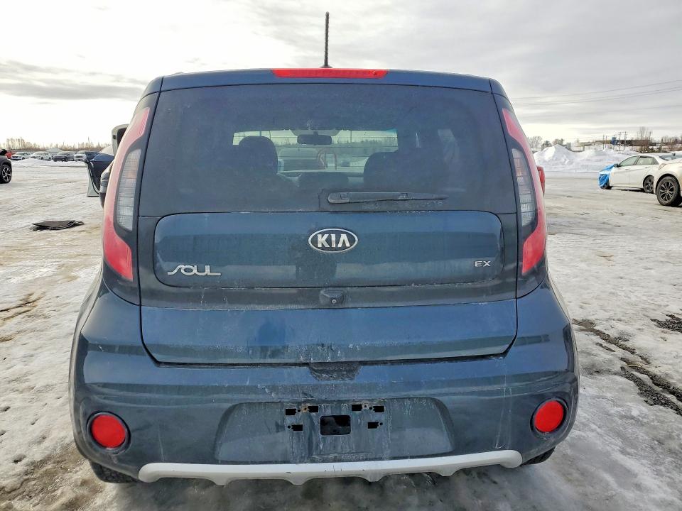 76754685 :رقم المزاد ، KNDJP3A50H7440640 vin ، 2017 Kia Soul مزاد بيع