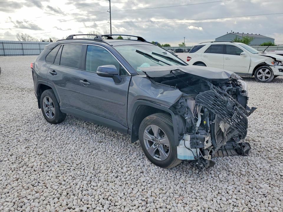 2022 Toyota Rav4 მანქანა იყიდება აუქციონზე, vin: 2T3P1RFV4NC267276, აუქციონის ნომერი: 47470616