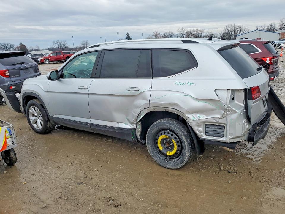 Продажа на аукционе авто 2018 Volkswagen Atlas, vin: 1V2AP2CA1JC547924, номер лота: 41781006