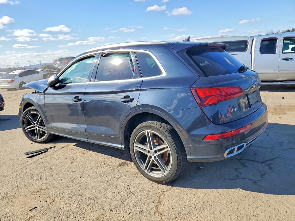 Продажа на аукционе авто 2018 Audi Sq5, vin: WA1A4AFY6J2209870, номер лота: 46067716