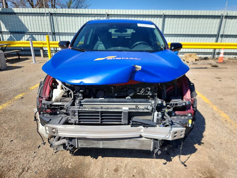 47572416 :رقم المزاد ، 7FARW1H56NE014297 vin ، 2022 Honda Cr-v مزاد بيع