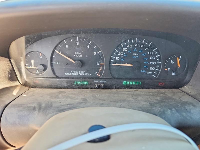 Продажа на аукционе авто 2000 Chrysler Town & Country, vin: 1C4GT44L7YB594720, номер лота: 46216836