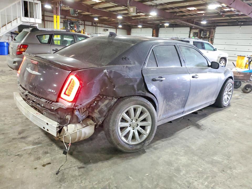 Продажа на аукционе авто 2019 Chrysler 300, vin: 2C3CCABG8KH729029, номер лота: 79827225