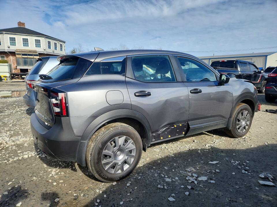 45782366 :رقم المزاد ، 3N8AP6BB8SL377929 vin ، 2025 Nissan Kicks مزاد بيع