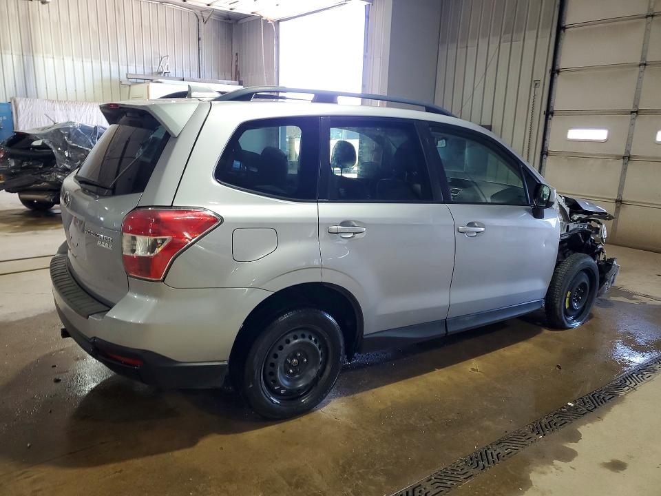 Продажа на аукционе авто 2017 Subaru Forester, vin: JF2SJAEC4HH542120, номер лота: 46466506