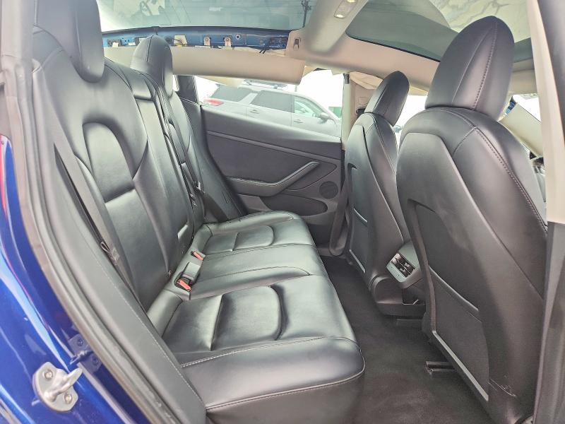 48025116 :رقم المزاد ، 5YJ3E1EA0NF371075 vin ، 2022 Tesla Model 3 مزاد بيع