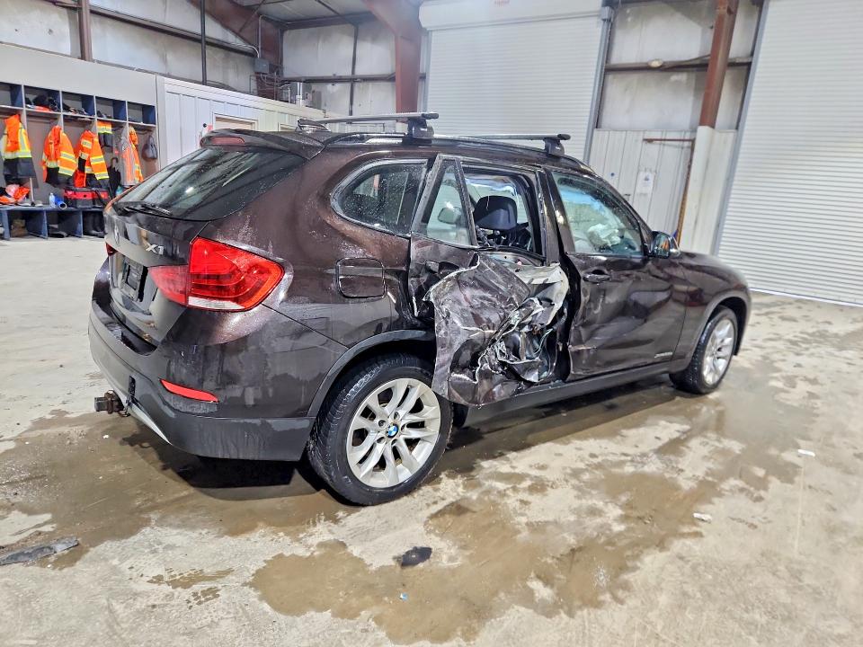 Продажа на аукционе авто 2015 Bmw X1, vin: WBAVL1C53FVY31611, номер лота: 79750115