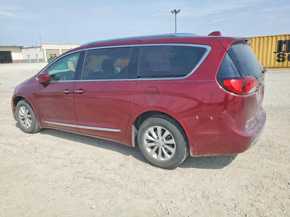 47536286 :رقم المزاد ، 2C4RC1BG6JR290394 vin ، 2018 Chrysler Pacifica مزاد بيع