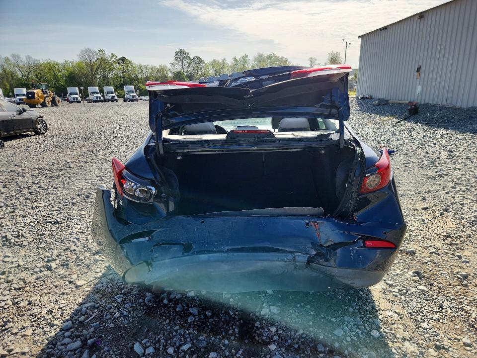 48121146 :رقم المزاد ، 3MZBM1V78FM234642 vin ، 2015 Mazda 3 مزاد بيع