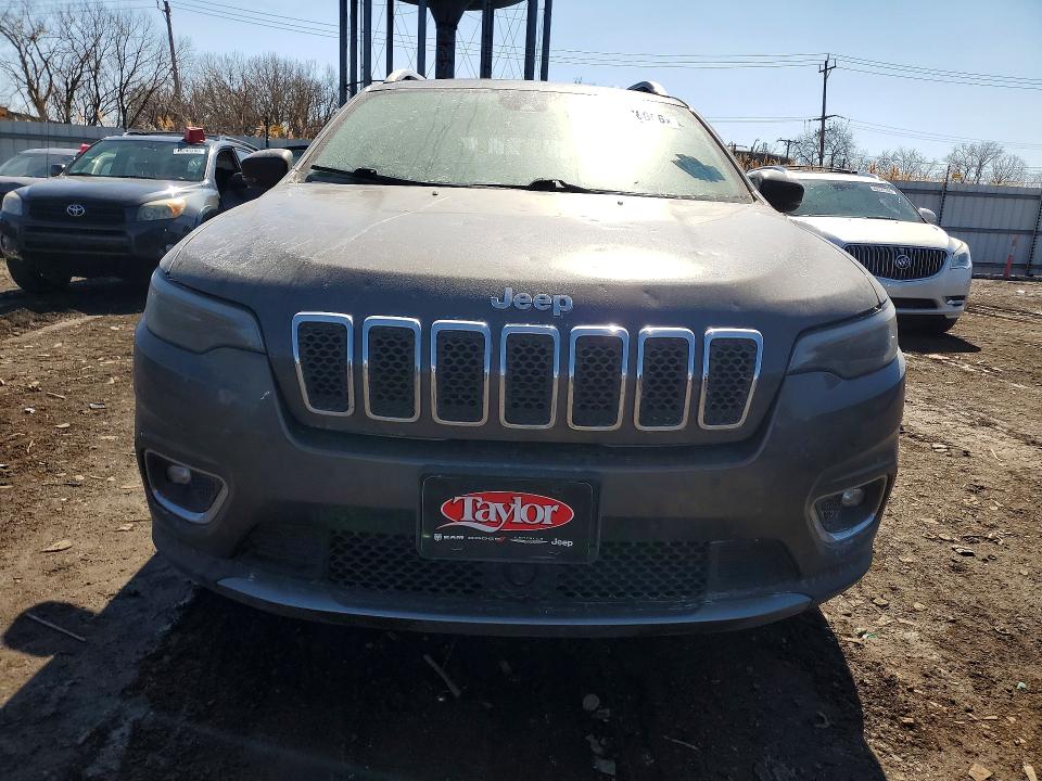 46576656 :رقم المزاد ، 1C4PJMDN8KD270873 vin ، 2019 Jeep Cherokee مزاد بيع