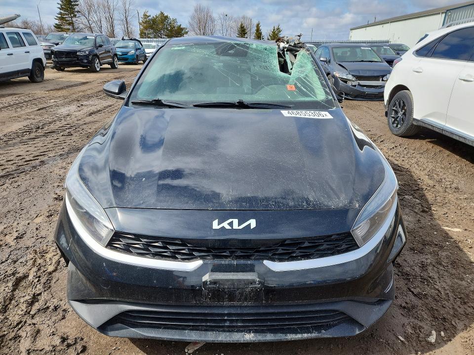 46855306 :رقم المزاد ، 3KPF24AD6NE438291 vin ، 2022 Kia Forte مزاد بيع