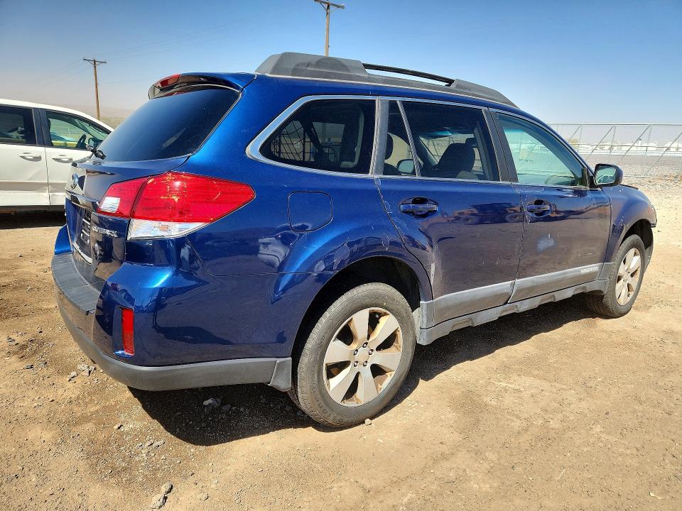 2010 Subaru Outback მანქანა იყიდება აუქციონზე, vin: 4S4BRBGC8A3358095, აუქციონის ნომერი: 47637046