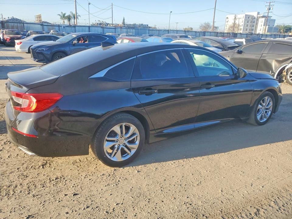 Продаж на аукціоні авто 2019 Honda Accord, vin: 1HGCV1F17KA000192, номер лоту: 41821536
