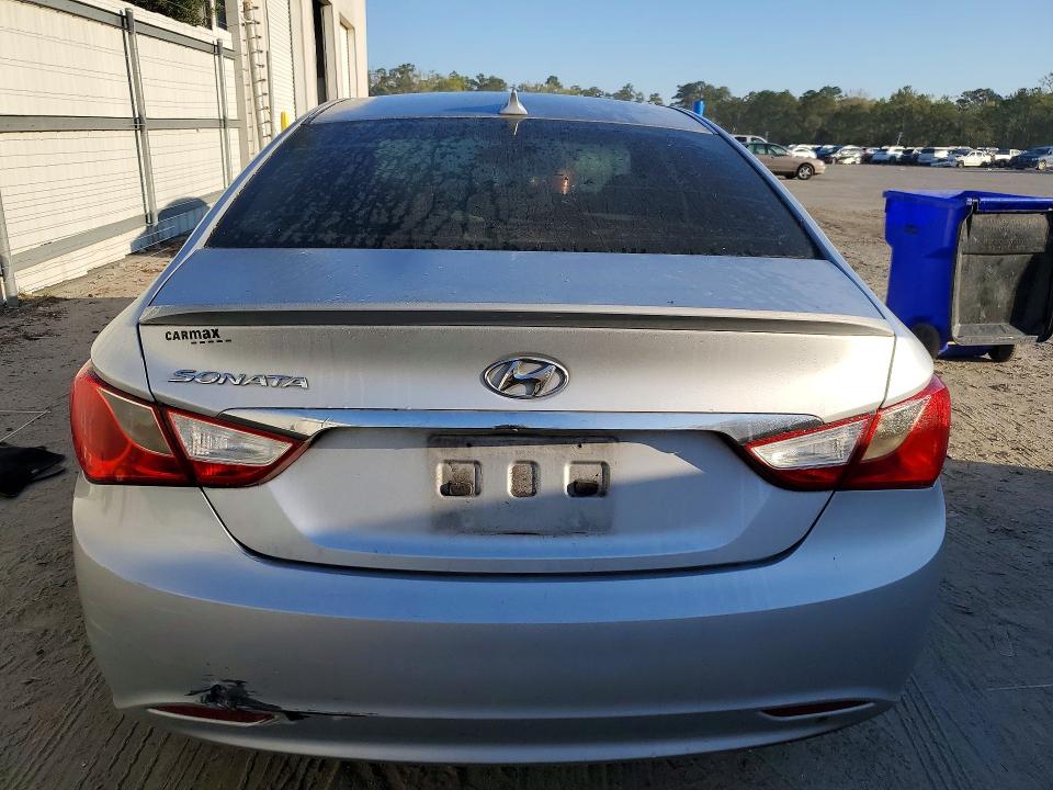 46931066 :رقم المزاد ، 5NPEB4AC7DH659511 vin ، 2013 Hyundai Sonata مزاد بيع