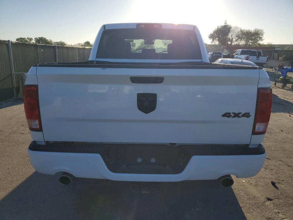Продажа на аукционе авто 2017 Ram 1500, vin: 3C6RR7KT5HG787698, номер лота: 46955796