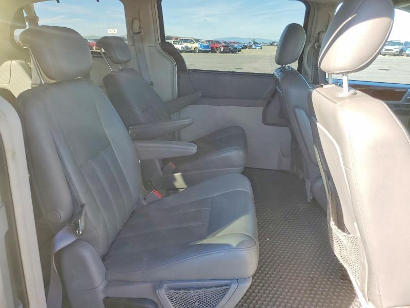 79840965 :رقم المزاد ، 2A8HR54119R522141 vin ، 2009 Chrysler Town & Country مزاد بيع