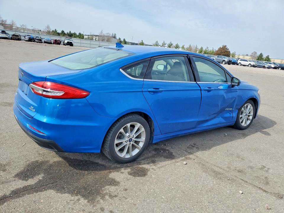 Продаж на аукціоні авто 2019 Ford Fusion, vin: 3FA6P0LU7KR184978, номер лоту: 47421086