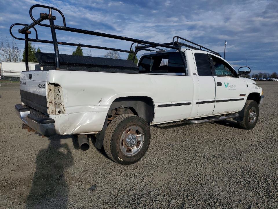 1999 Dodge Ram 2500 მანქანა იყიდება აუქციონზე, vin: 1B7KF2364XJ637738, აუქციონის ნომერი: 46327876