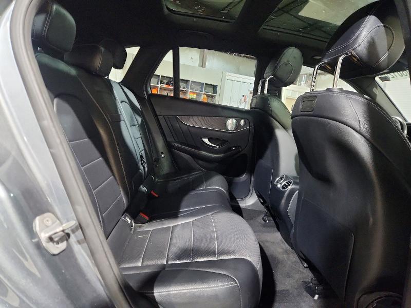 79801205 :رقم المزاد ، WDC0G4JB3JV101972 vin ، 2018 Mercedes-benz Glc مزاد بيع