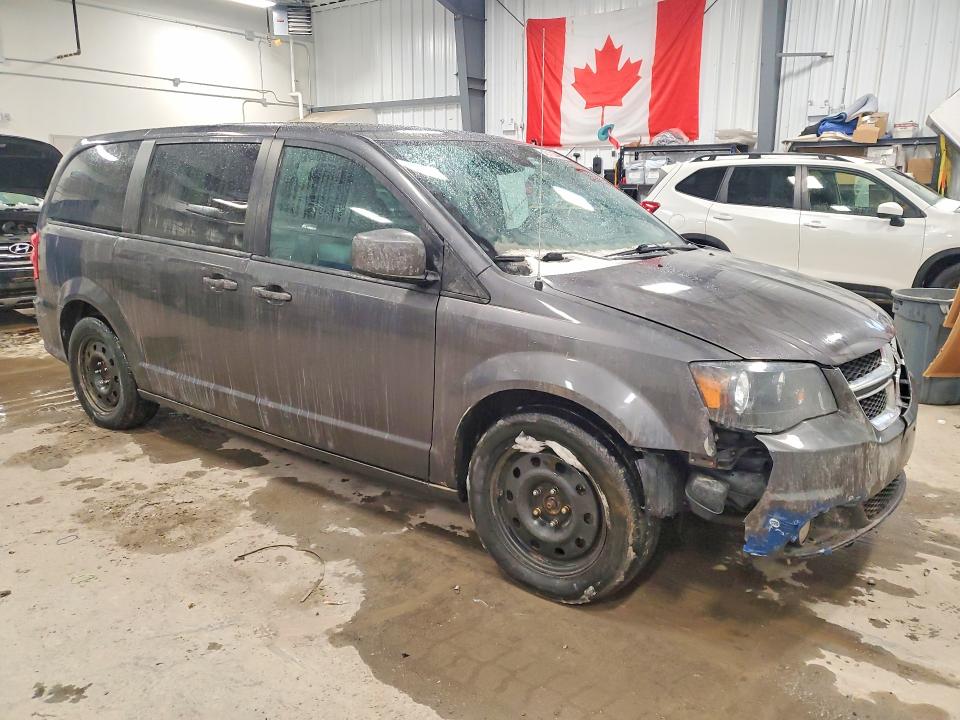 46101446 :رقم المزاد ، 2C4RDGEG3JR216507 vin ، 2018 Dodge Grand Caravan مزاد بيع