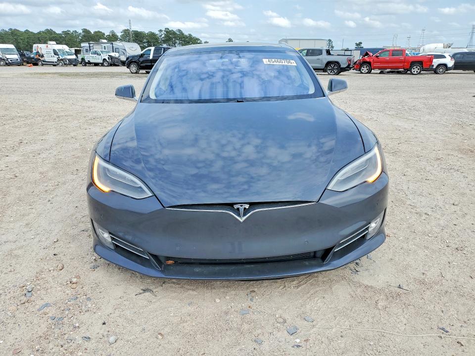 45460706 :رقم المزاد ، 5YJSA1E22GF167834 vin ، 2016 Tesla Model S مزاد بيع