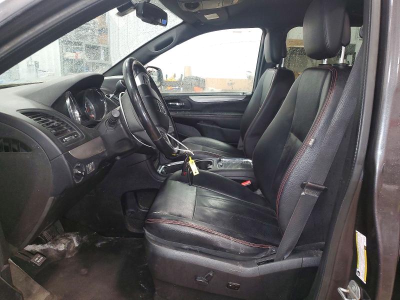 46101446 :رقم المزاد ، 2C4RDGEG3JR216507 vin ، 2018 Dodge Grand Caravan مزاد بيع