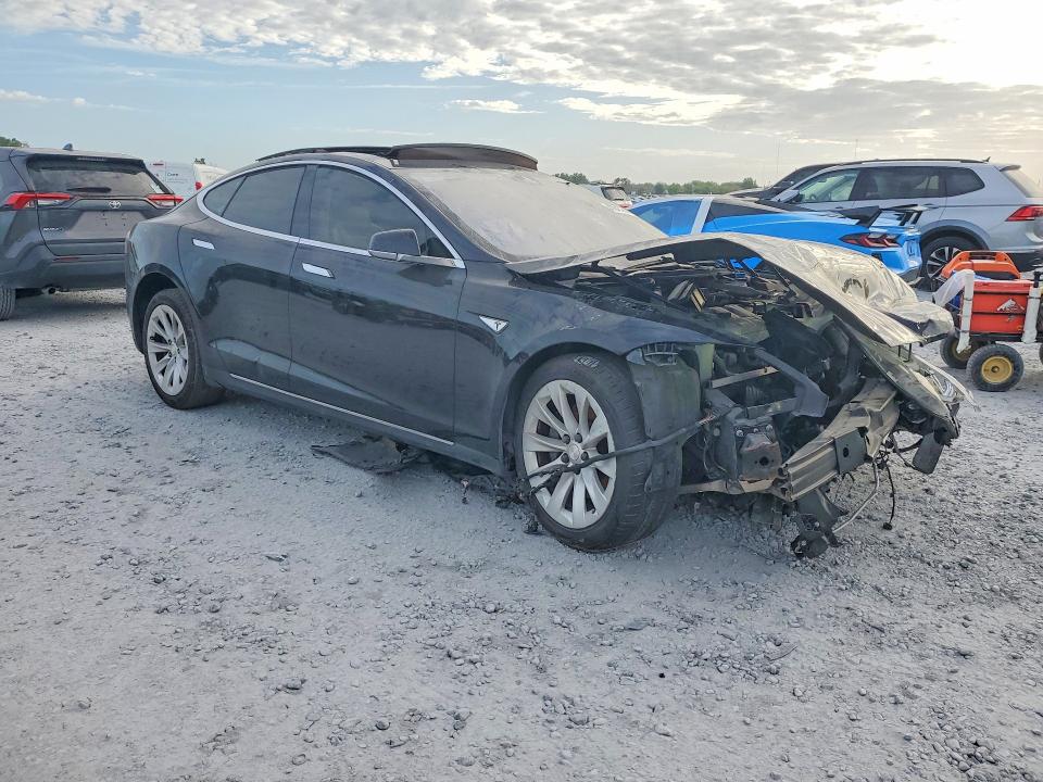 Продажа на аукционе авто 2016 Tesla Model S, vin: 5YJSA1E28GF131971, номер лота: 47945756