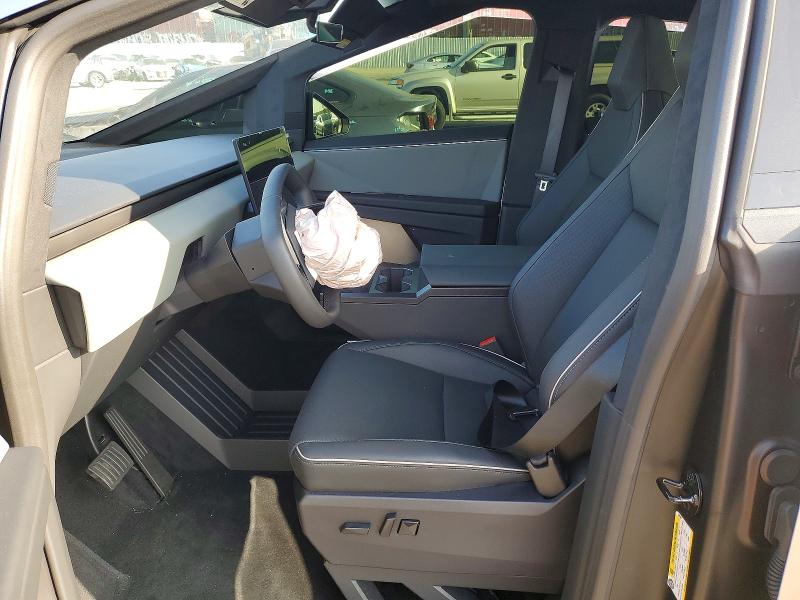 47361556 :رقم المزاد ، 7G2CEHED0TA090386 vin ، 2026 Tesla Cybertruck مزاد بيع