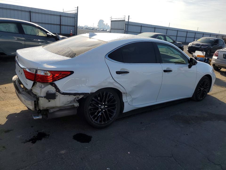 46065806 :رقم المزاد ، JTHBK1GG4F2185340 vin ، 2015 Lexus Es 350 مزاد بيع