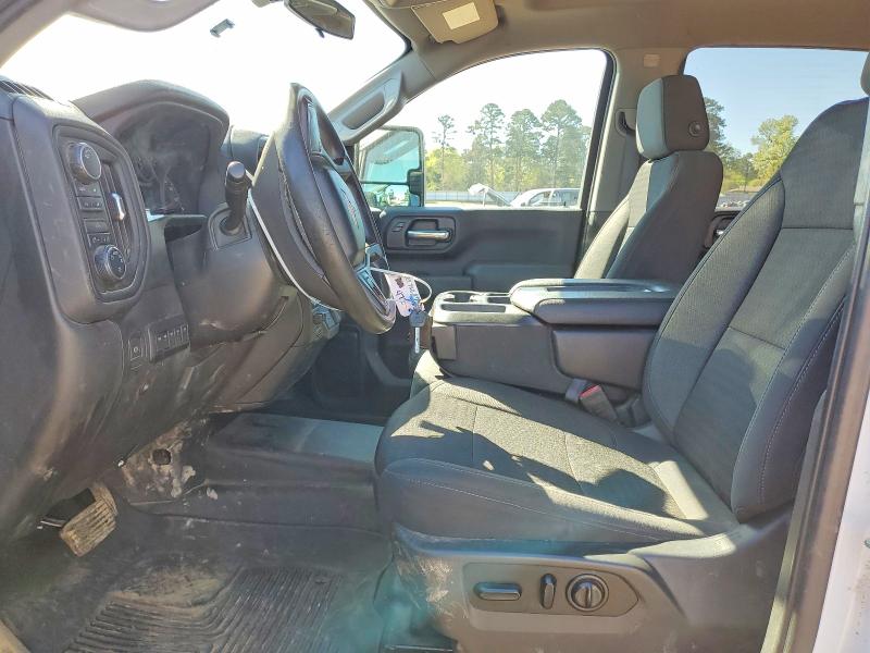 45574606 :رقم المزاد ، 1GC1YLEY7MF164376 vin ، 2021 Chevrolet Silverado مزاد بيع