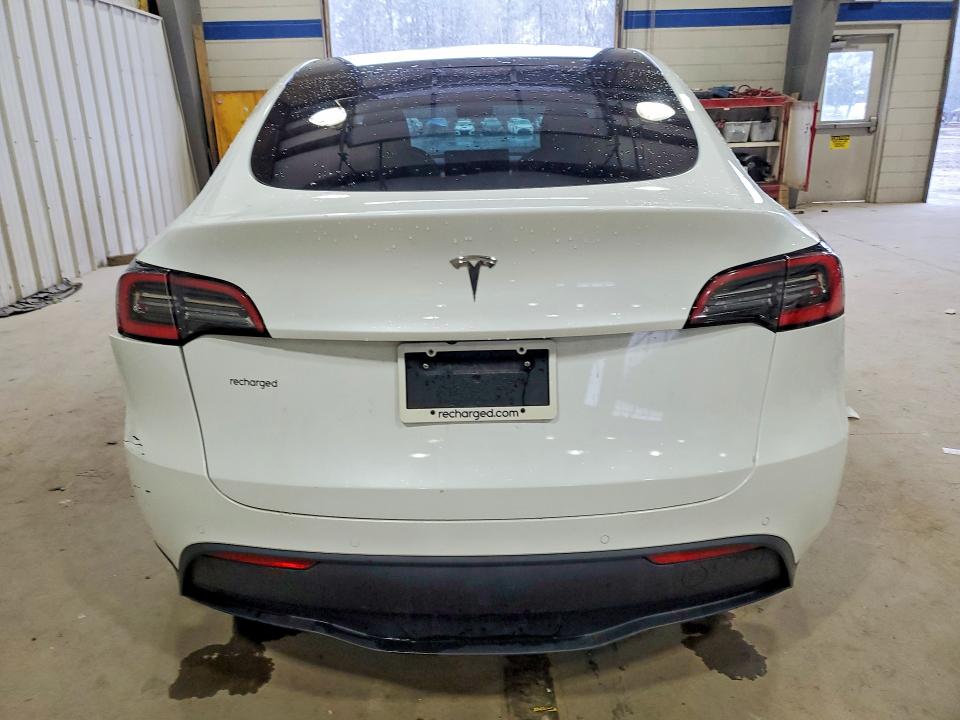 Продажа на аукционе авто 2020 Tesla Model Y, vin: 5YJYGDEE5LF036251, номер лота: 46042656