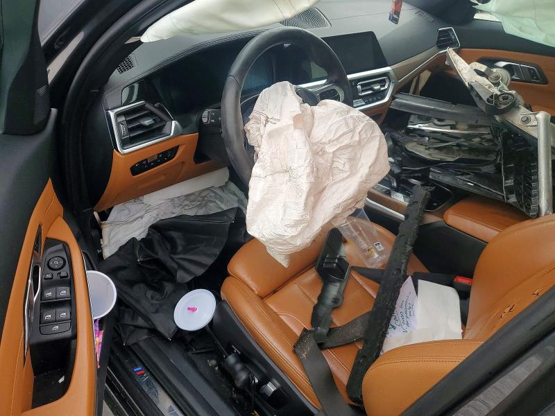45484026 :رقم المزاد ، 3MW5R1J02M8C01228 vin ، 2021 Bmw 330i مزاد بيع