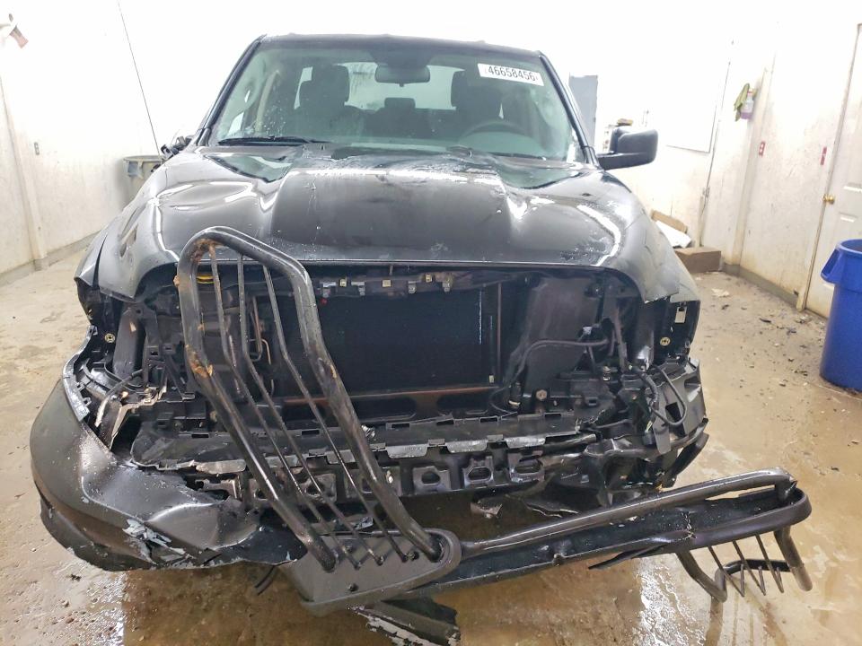 46658456 :رقم المزاد ، 1C6RR7FT0ES262207 vin ، 2014 Ram 1500 مزاد بيع