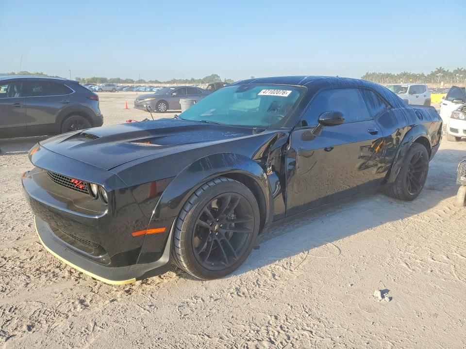 47102076 :رقم المزاد ، 2C3CDZFJ0LH217459 vin ، 2020 Dodge Challenger مزاد بيع