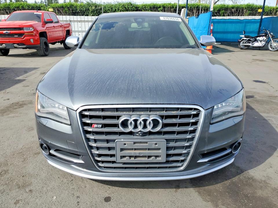 Продажа на аукционе авто 2013 Audi S8, vin: WAUD2AFD0DN027409, номер лота: 47636656
